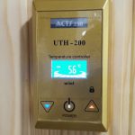 uth-200a.jpg